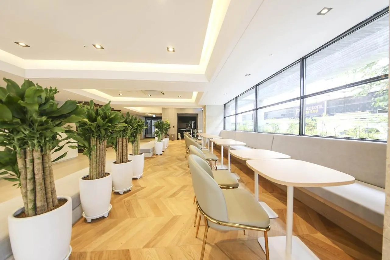 Haeundae The Van Hotel Busan 3*,  South Korea
